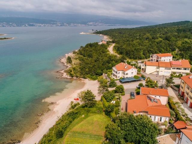 Villa Sarah Klimno Exterior foto